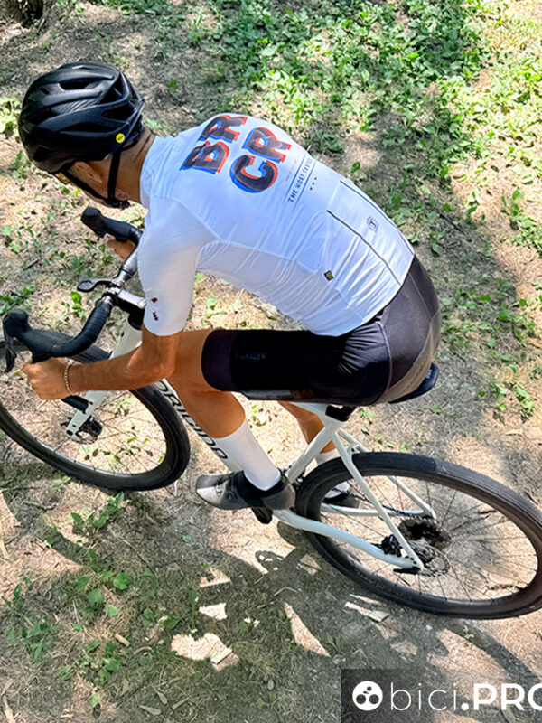 Parola d'ordine ergonomia, Bioracer veste bene anche il gravel