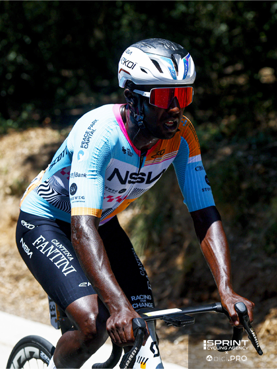 Bini Girmay, NS Cycling Team, Tour de France 2026, Ekoi, casco R2 Carbon