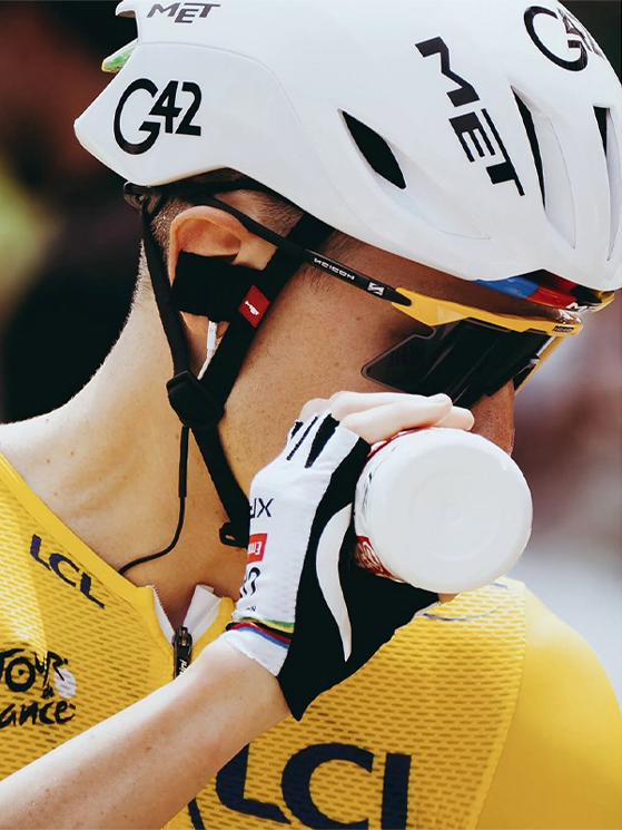 Enervit, C2:1PRO Lactate Gel Mix, UAE Team Emirates-XRG, Tadej Pogacar, maglia gialla