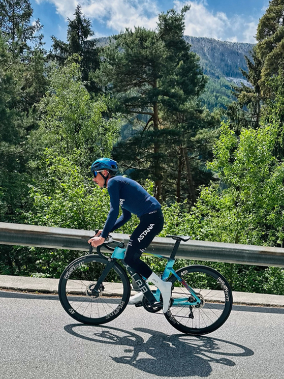 Lorenzo Fortunato, XDS Astana, ritiro Lienz (foto Vitalii Abramov)
