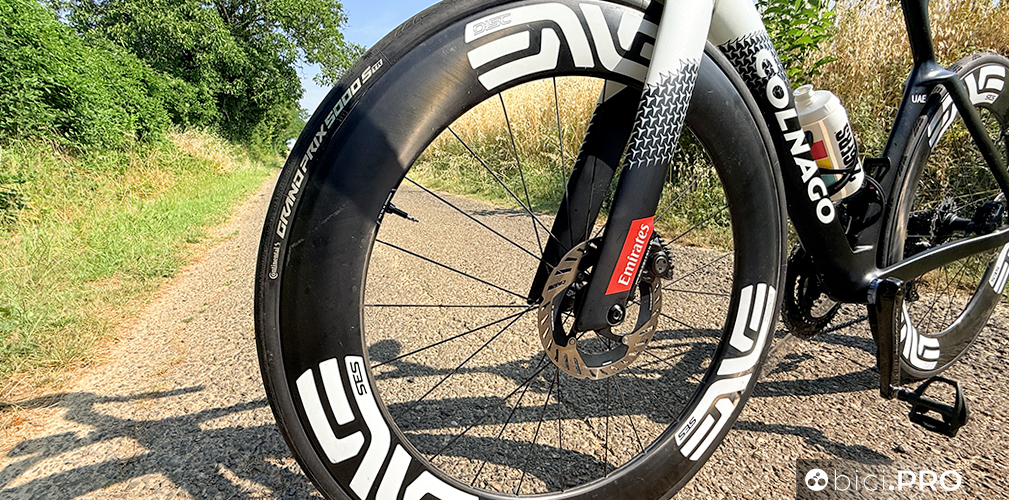 Provata la Colnago Y1Rs dei pro', quella usata da Arrieta nel 2025
