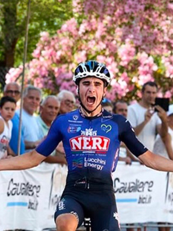 Al Giro della Valdera la Neri Sottoli-Lucchini Energy ha vinto anche con Stefano Cavalli nel tappone di Chianni (foto Rodella)