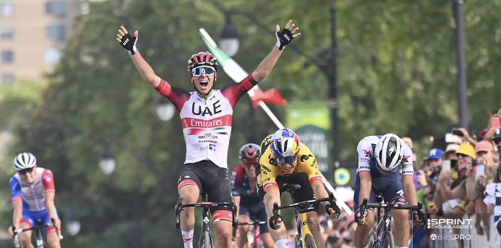 Lo sprint vittorioso di Pogacar su Van Aert e Bagioli a Montreal. Tadej si ripeterà nel 2024