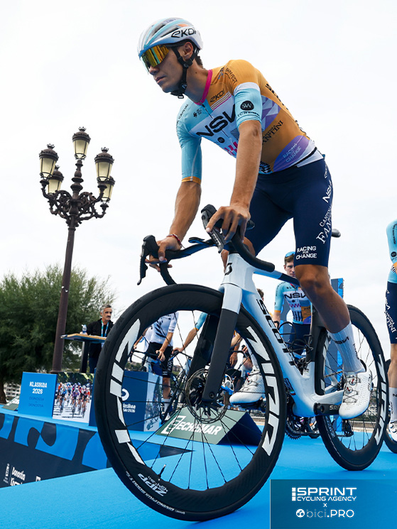 Finora Pinarello ha messo insieme 49 giorni con 14 Top 10
