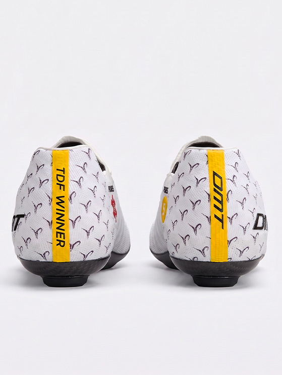 Il giallo è l'elemento distintivo delle Pogi's Superlight TDF The 5Th e non potrebbe essere altrimenti