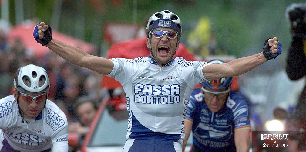 Bartoli ha corso con Ferretti nel 1996-1997 e poi nel 2002-2003: qui la sua vittoria nell'Amstel 2002