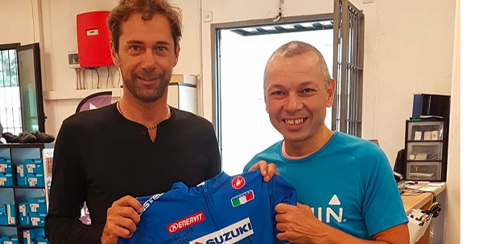 Vittorio Casciotta, il fondatore di Happy Bike. qui con Marco Velo: Mazzano è a pochi chilometri da Ciliverghe in cui è nato il cittì azzurro delle donne