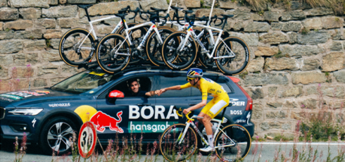 Tour de l'Avenir 2026, Pello Ollarbeilla, Lorenzo Finn (foto Jolypics-Tour de l'Avenir)