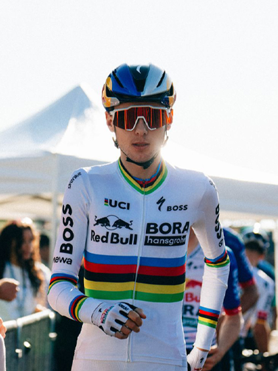 Lorenzo Finn, maglia iridata, Tour de l'Avenir 2026, Red Bull-BORA-hansgrohe Rookies (foto Jolypics-Tour de l'Avenir)