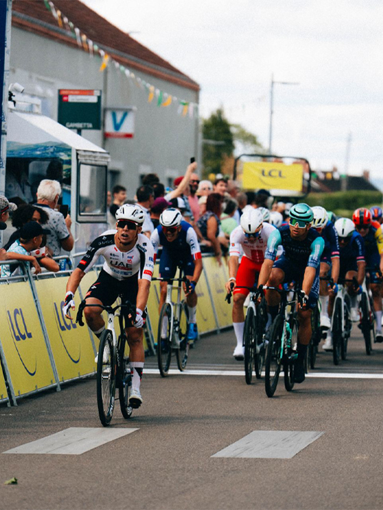 Tour de l'Avenir 2026, tappa tre, Davide Stella, UAE Team Emirates Gen Z, Thomas Capra (foto Jolypics-Tour de l'Avenir)