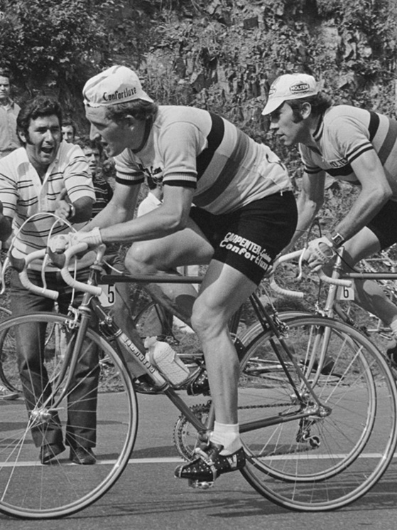 Maertens davanti a Merckx: nella squadra belga c'era grande rivalità e i due corsero l'uno contro l'altro (foto Koersmuseum)