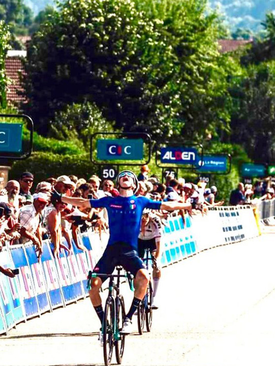 La vittoria di tappa al Tour de l'Avenir è stato un primo salto di qualità. La Francia era già nel suo destino