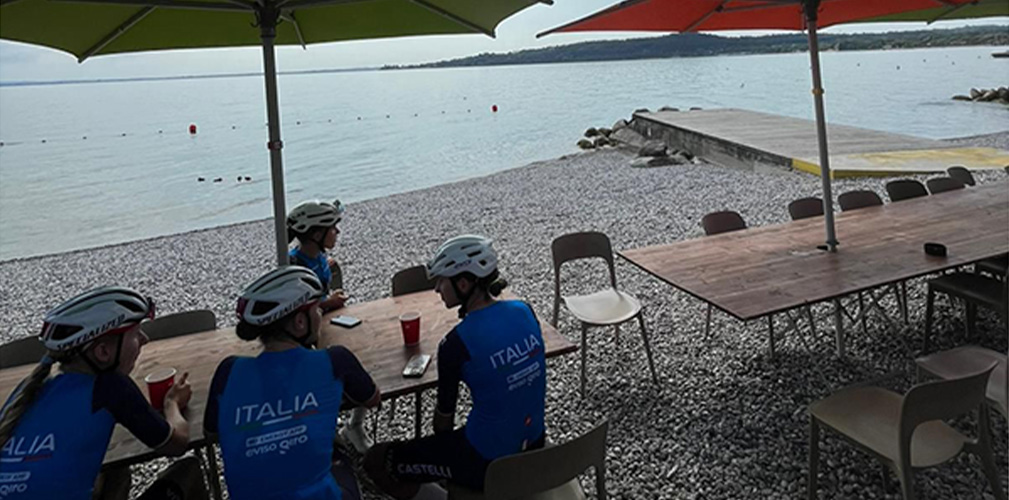 Col gruppo azzurro Alessia, sia in pista che su strada, ha trovato un ottimo ambiente e tanti consigli dai tecnici