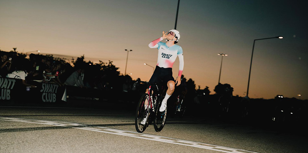 Quest'anno Olivo ha partecipato solo a qualche criterium, ma curando anche la riabilitazione in palestra (foto Simone Nespoli)