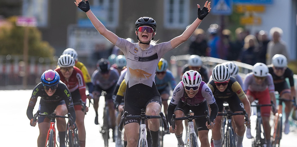 Nel 2025 Reghini arriva terza nella 2a tappa del Tour de Feminin in Repubblica Ceca: da lì cresce la sua consapevolezza (foto Jakub Trmal)