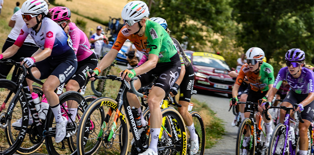 La St.Michel ha una vasta copertura di sponsor francesi e nordamericani, con Cannondale come bici