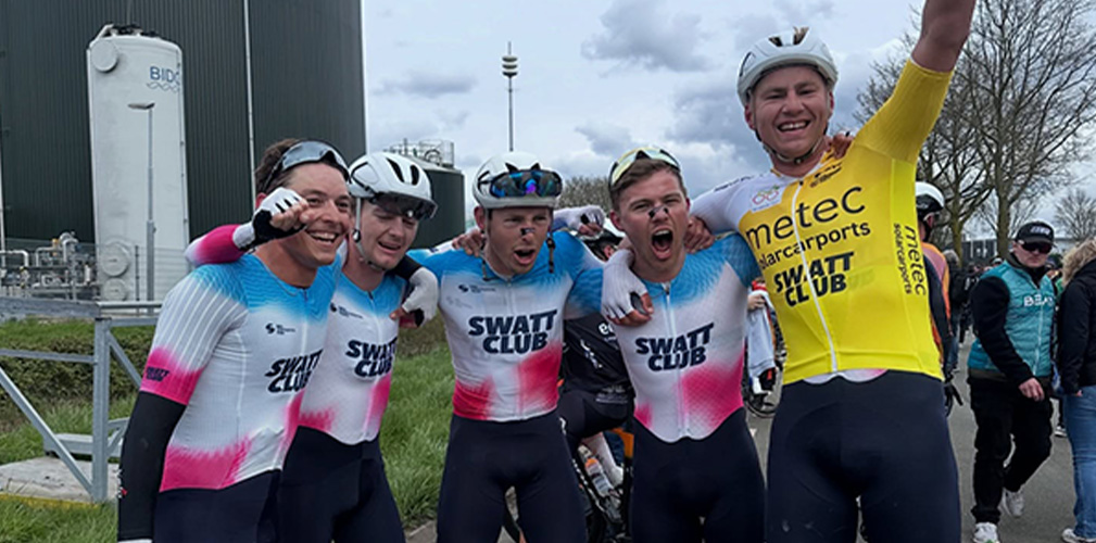 All'Olympia's Tour in Olanda lo Swatt Club conquista una tappa e la generale, ma per Olivo inizia il suo calvario (foto facebook)