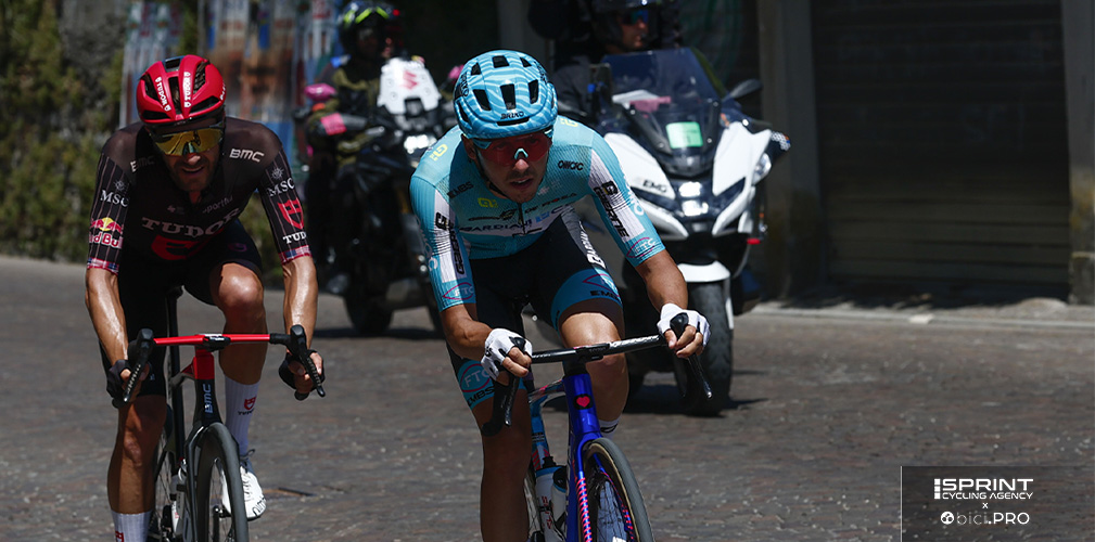 Il Giro d'Italia è sempre l'obiettivo principale di Tarozzi, dove entra nelle fughe in molte tappe