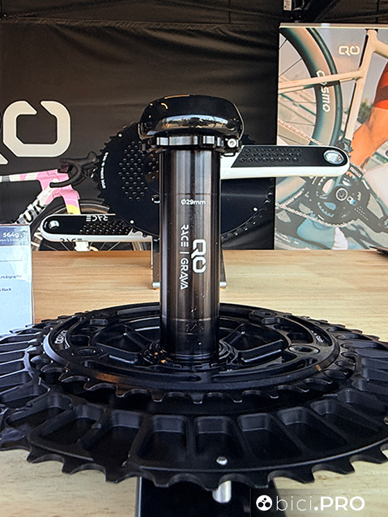 QO firma le guarniture super leggere, compatibili Shimano e Sram