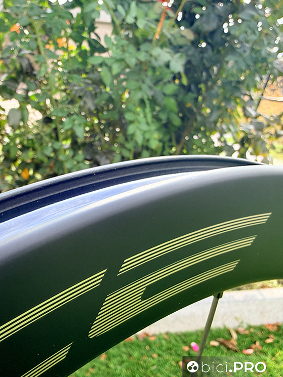 Ruote Shimano Dura-Ace C50, dimenticare il passato è una prerogativa