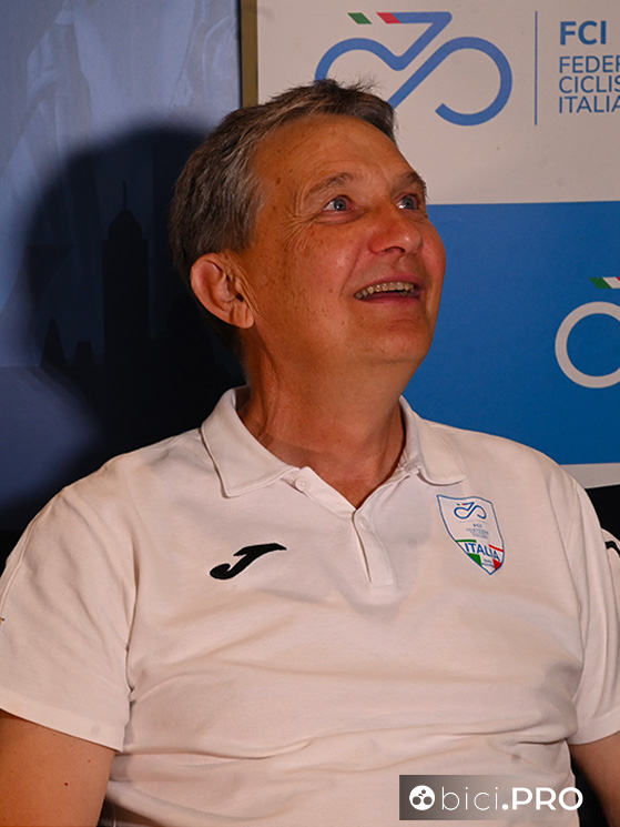 Amadio, veneziano di 63 anni, è stato fino allo scorso anno team manager delle nazionali, poi è diventato il tecnico degli uomini elite