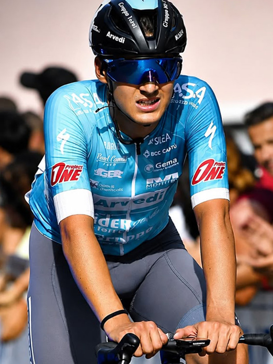 Per Battistoni ben 5 vittorie e 16 top 10 in 41 giorni di gara (foto Instagram)