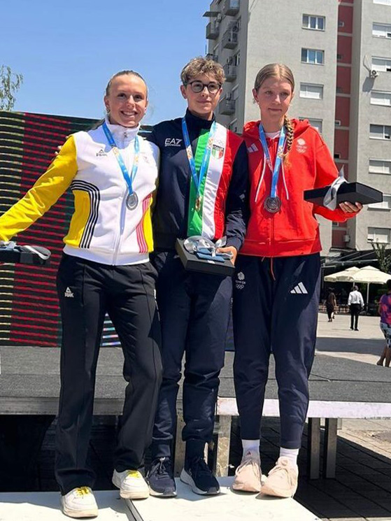 Il podio degli EYOF 2025, con la Bonassi fra la belga Meeusen, argento e la britannica Rowe, bronzo (foto FCI)