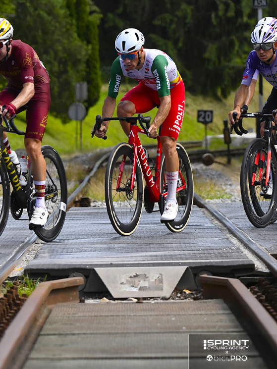 Lonardi chiude il 2026 con 72 giorni di gara, 2 vittorie, ben 19 top 10 e un totale di 736 punti UCI per il team