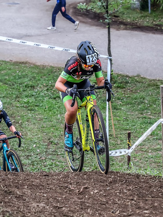 Seconda vittoria stagionale per Azzurra Rizzi, che a Osoppo correva in casa (foto Billiani)