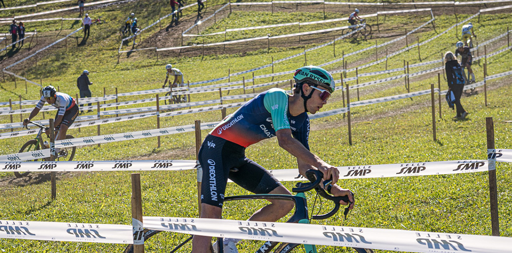 Per Grigolini esordio fra gli Open e "prima" nel ciclocross con la maglia Decathlon (foto Indelicato)
