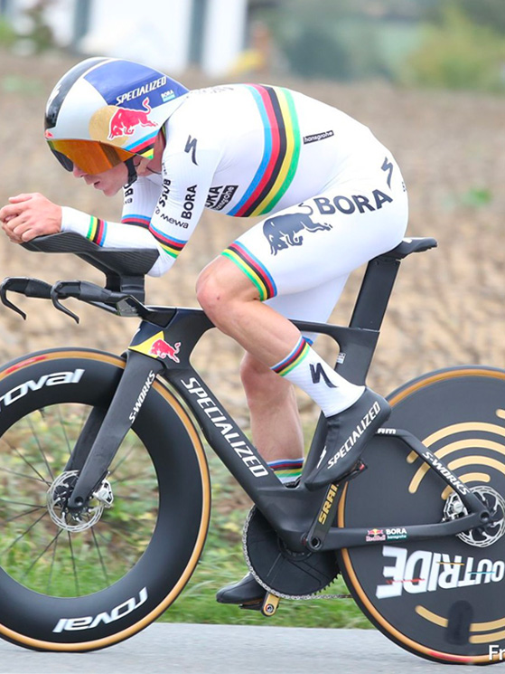 Evenepoel, una nuova bici da crono per il 2027
