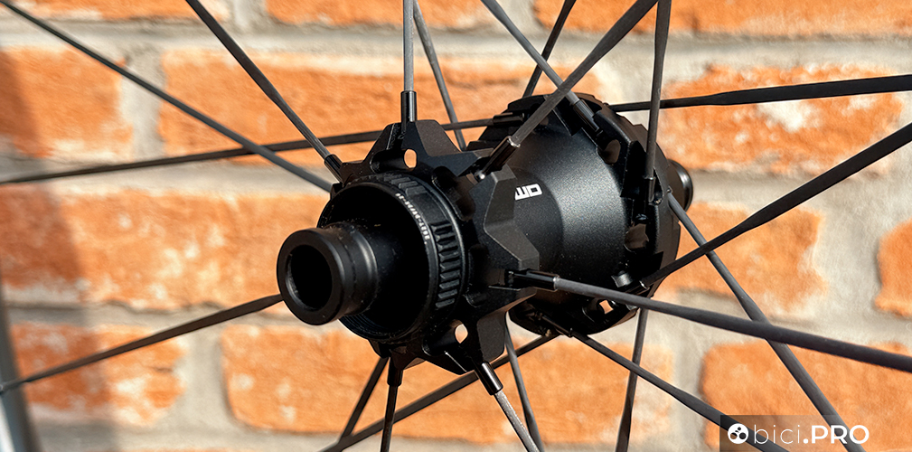 Ruote FFWD Raw Pace 48, il futuro delle ruote gravel passa da qui