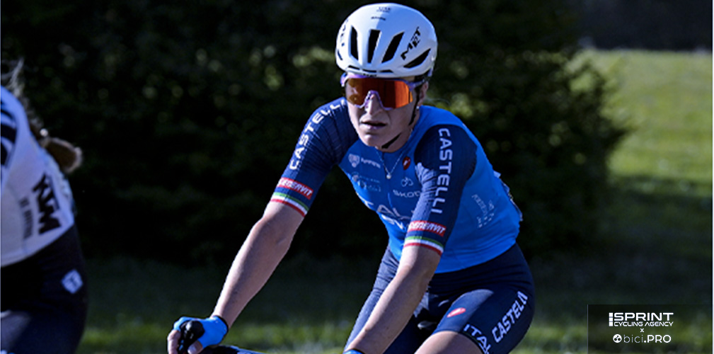 Elisa Longo Borghini in azione, oggi la piemontese non ha avuto una corsa facile dal punto di vista tattico