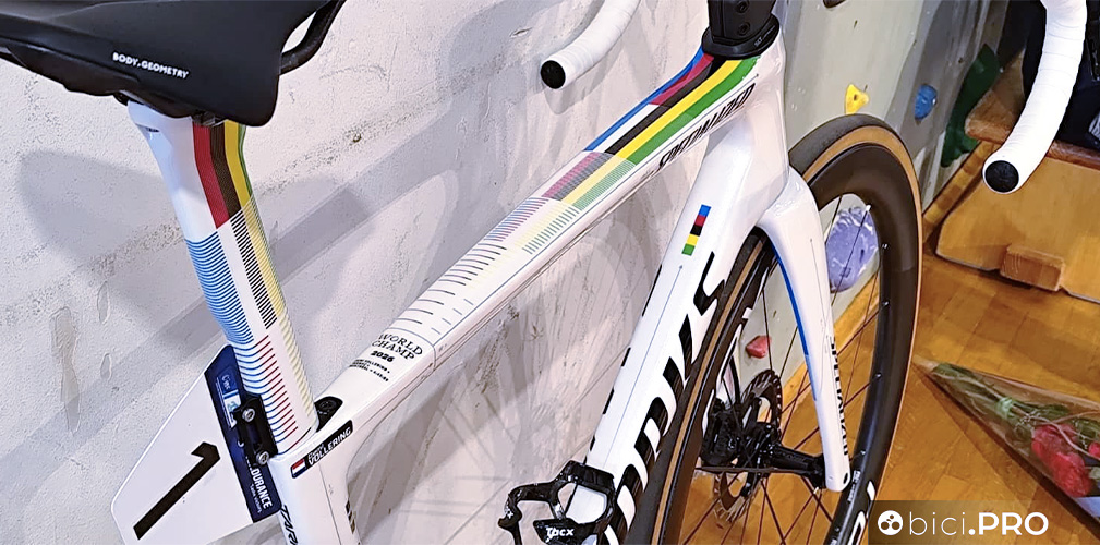 Demi Vollering, Europei Slovenia, Specialized