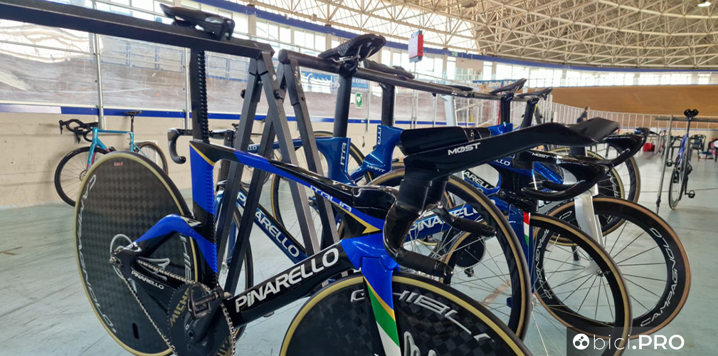 Montichiari 2026 nazionale pista, FIlippo Ganna, Pinarello, bici, inseguimento a squadre