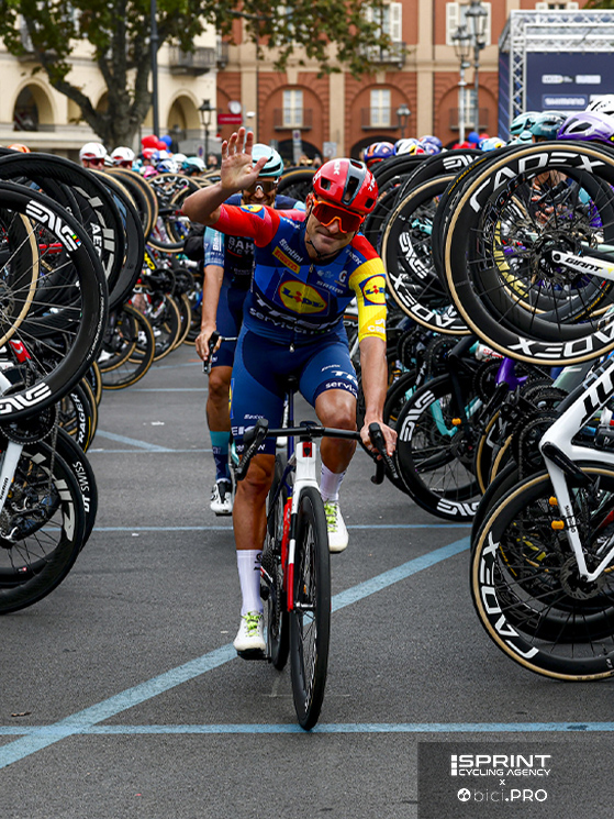 Jacopo Mosca ha chiuso con il ciclismo professionistico l'8 ottobre al Gran Piemonte